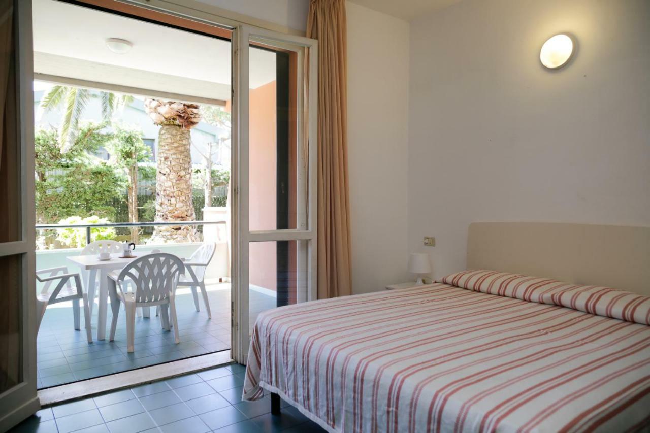 Appartamenti Maricampo By Helloelba Marina di Campo Exterior photo